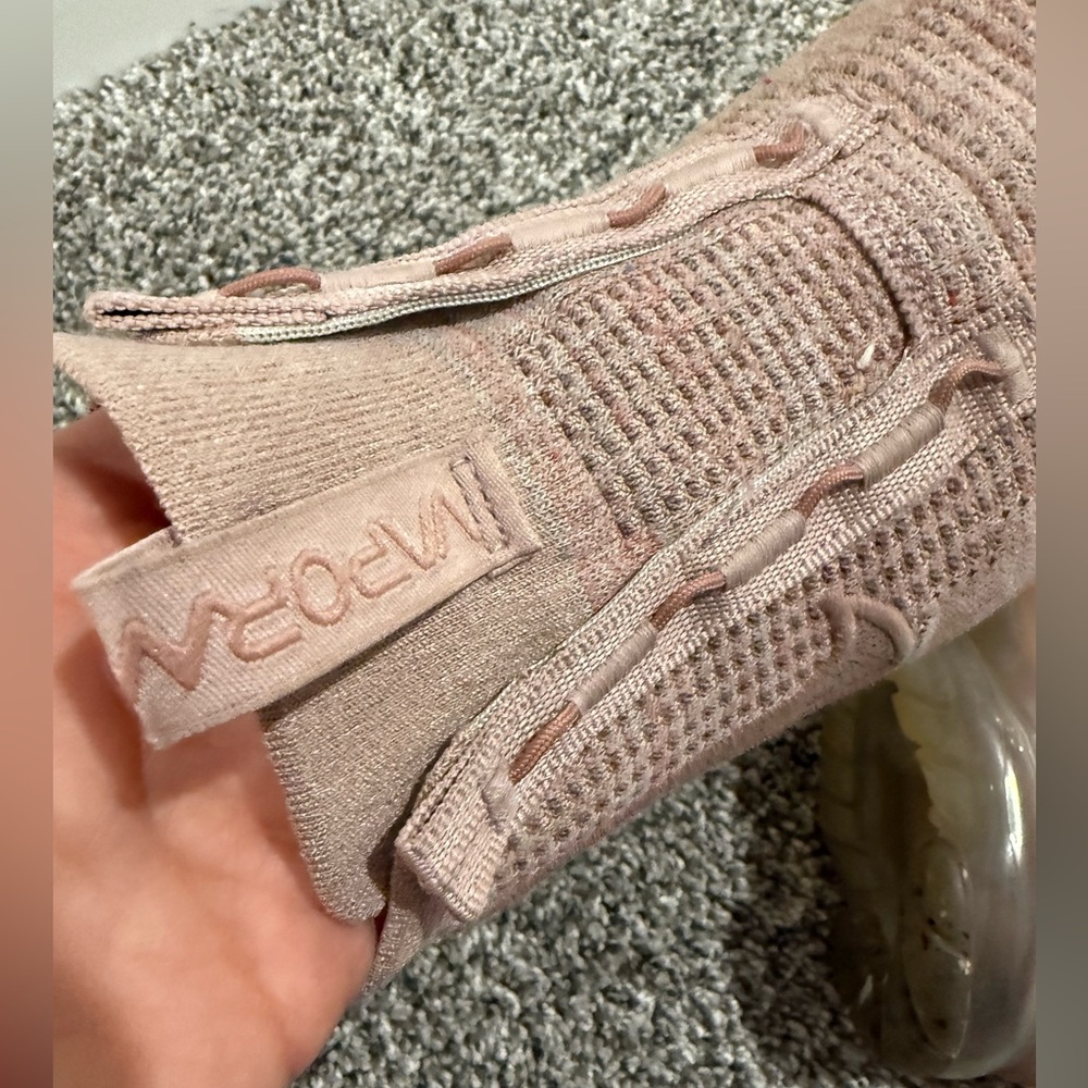 Nike Vapormax 2021 Flyknit pink oxford tennis shoes, women's size 8 READ - Picture 12 of 14